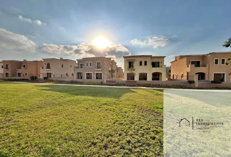 فيلا 4 غرف 450 م² للبيع في سيتي جيت، City Gate