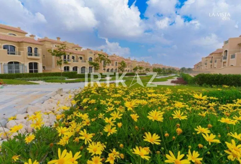 3-bedroom townhouse 230 m² for sale in La Vista City