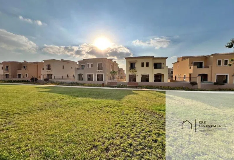فيلا 4 غرف 450 م² للبيع في سيتي جيت، City Gate