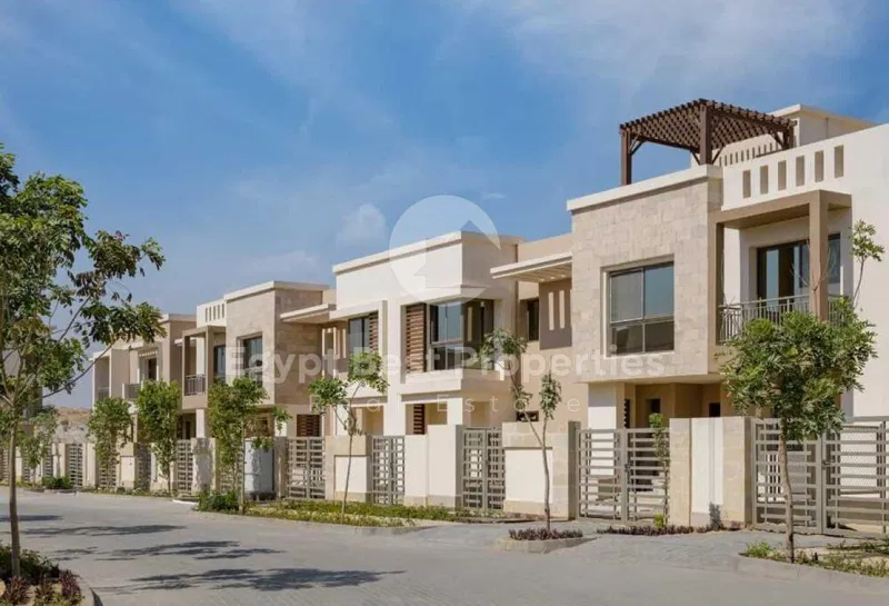 4-bedroom twin house 194 m² for sale in Taj City