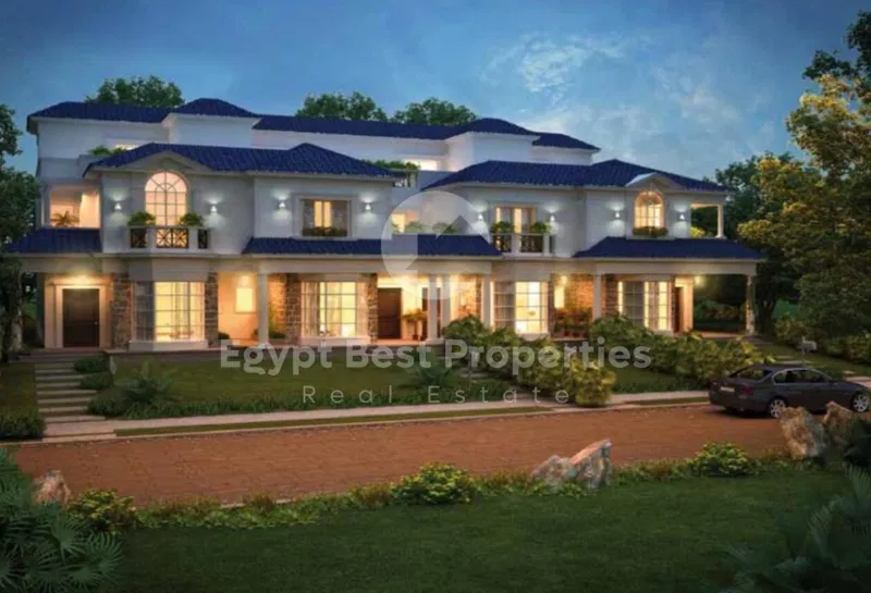 4-bedroom villa 300 m² for sale in Mountain View Hyde Park
