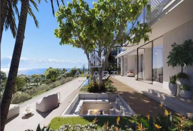3-bedroom twin house 186 m² for sale in Silver Sands