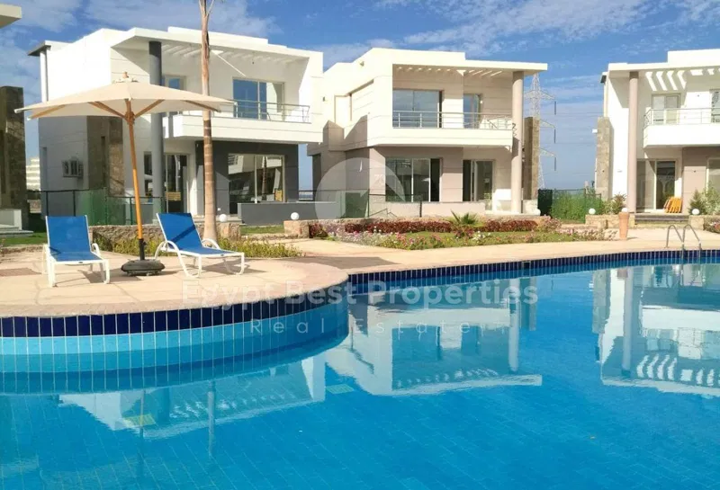 4-bedroom villa 400 m² for sale in Soma Breeze