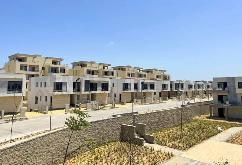 3-bedroom townhouse 195 m² for sale in Palm Hills