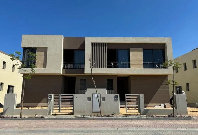 5-bedroom twin house 356 m² for sale in Palm Hills