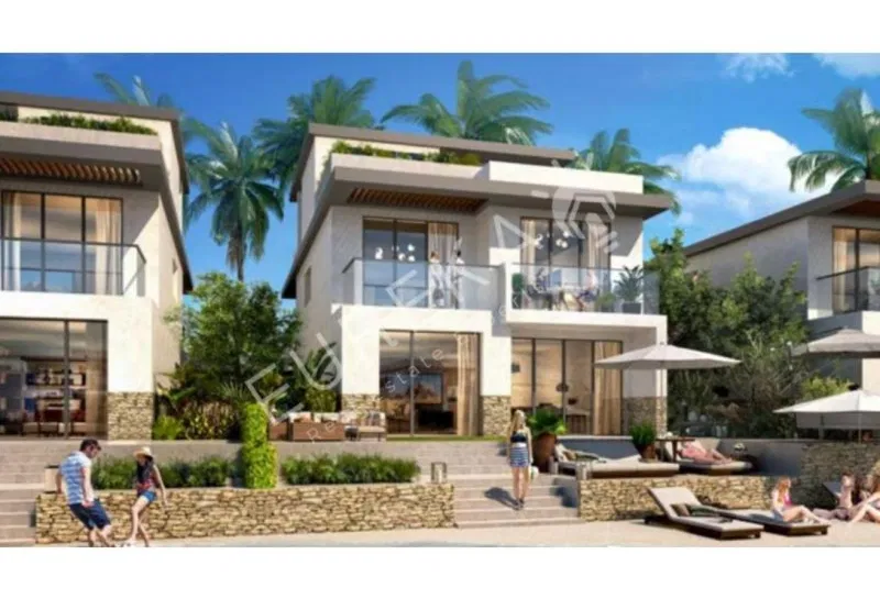 3-bedroom townhouse 169 m² for sale in Silver Sands