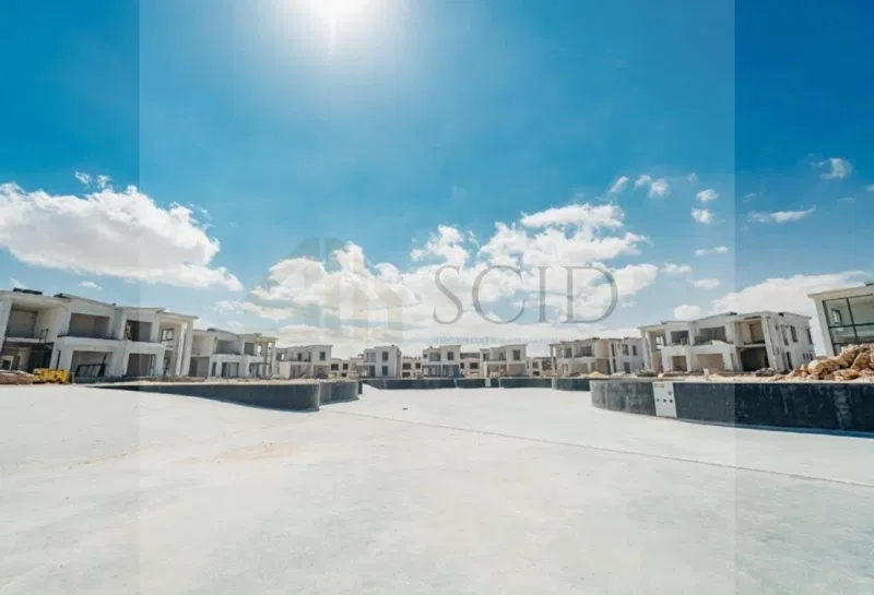 4-bedroom villa 210 m² for sale in Cali Coast