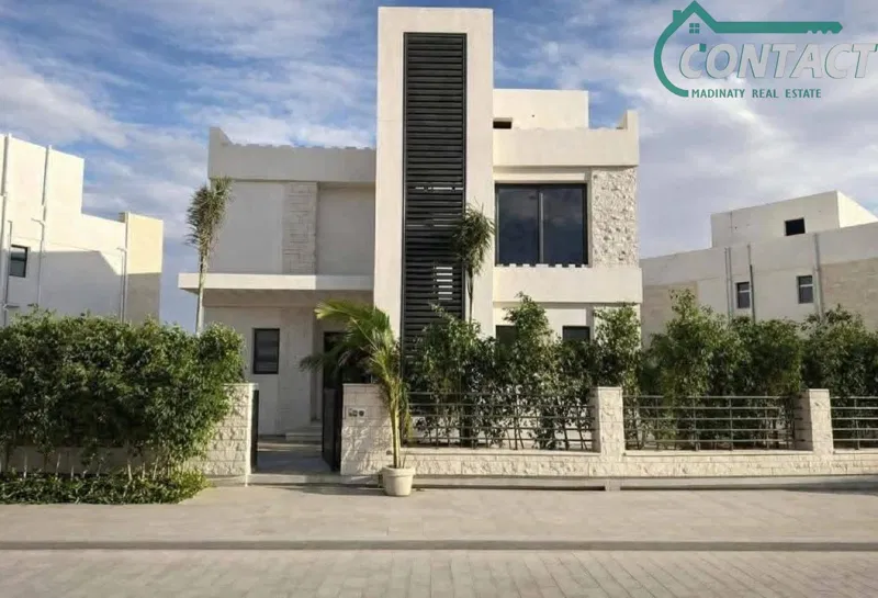 3-bedroom villa 292 m² for sale in Noor City