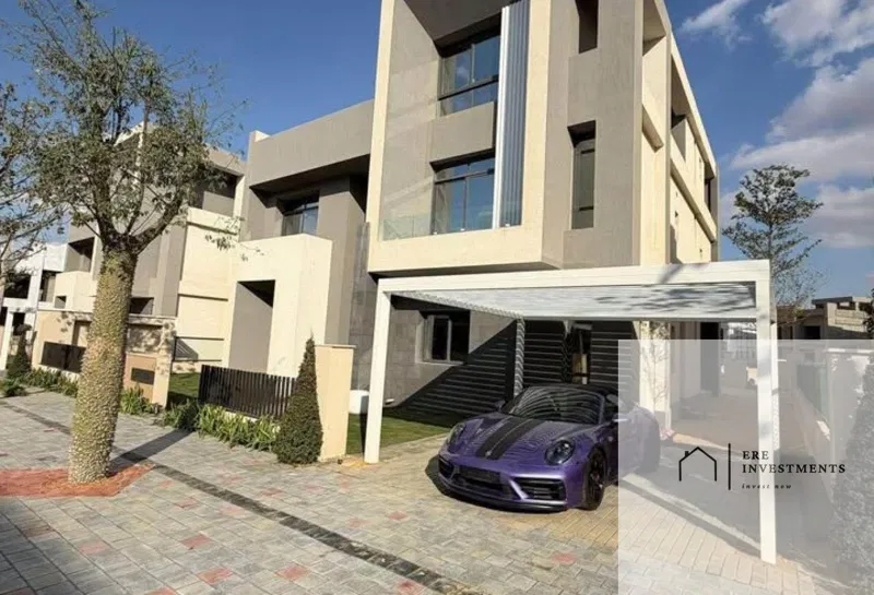 5-bedroom villa 450 m² for sale in Saada Compound