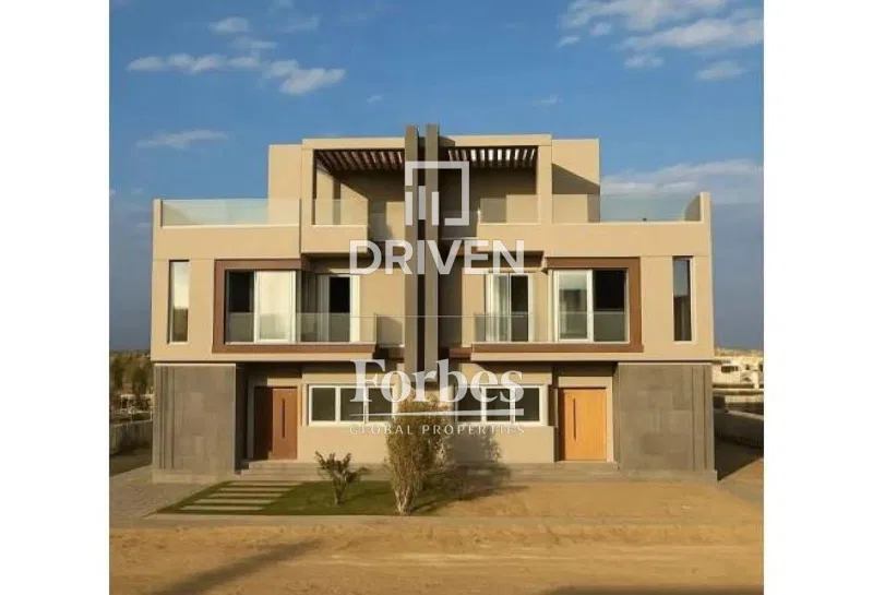 4-bedroom villa 282 m² for sale in PX Palm Hills