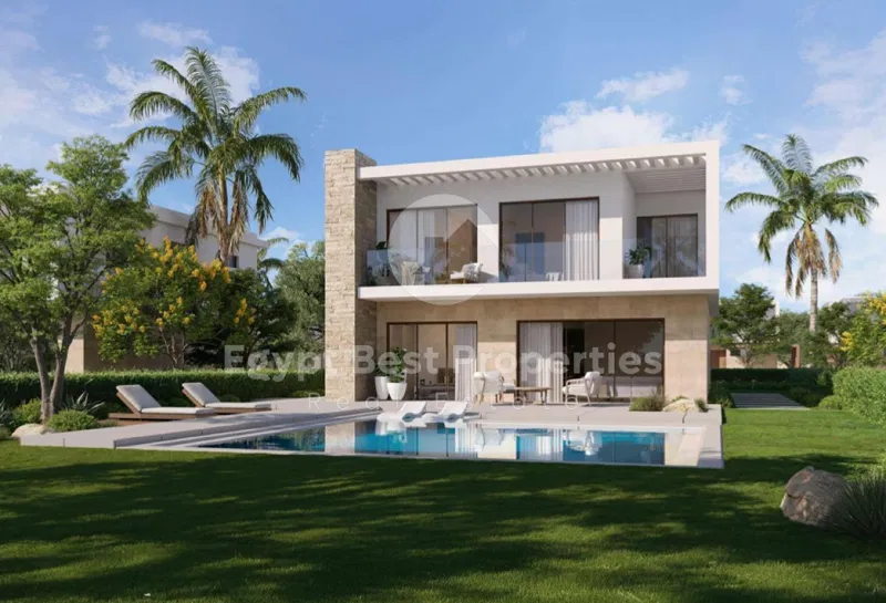 4-bedroom townhouse 220 m² for sale in Silver Sands