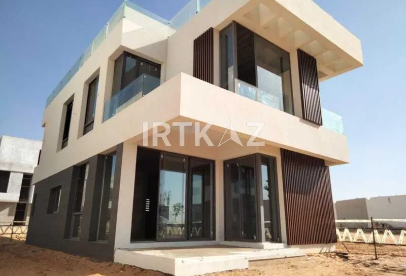 4-bedroom villa 345 m² for sale in The Crest