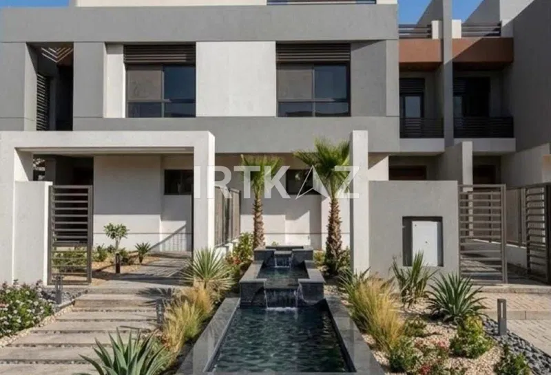 3-bedroom townhouse 221 m² for sale in SODIC East