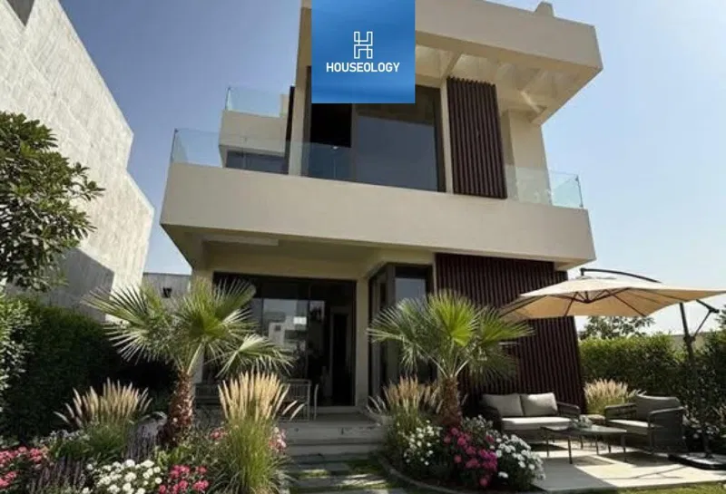 4-bedroom townhouse 235 m² for sale in El Patio Town