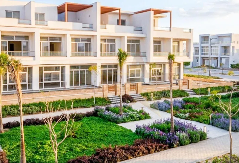 4-bedroom townhouse 340 m² for sale in Mazarine