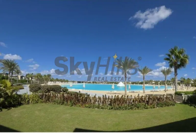 4-bedroom twin house 230 m² for sale in Swan Lake North Coast