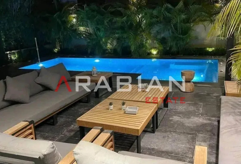 4-bedroom villa 240 m² for sale in El Patio Town