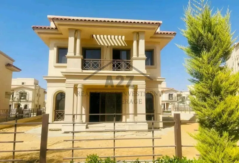 4-bedroom villa 290 m² for sale in Madinaty
