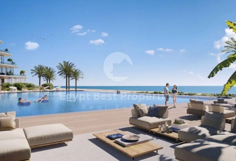 3-bedroom twin house 220 m² for sale in Silver Sands
