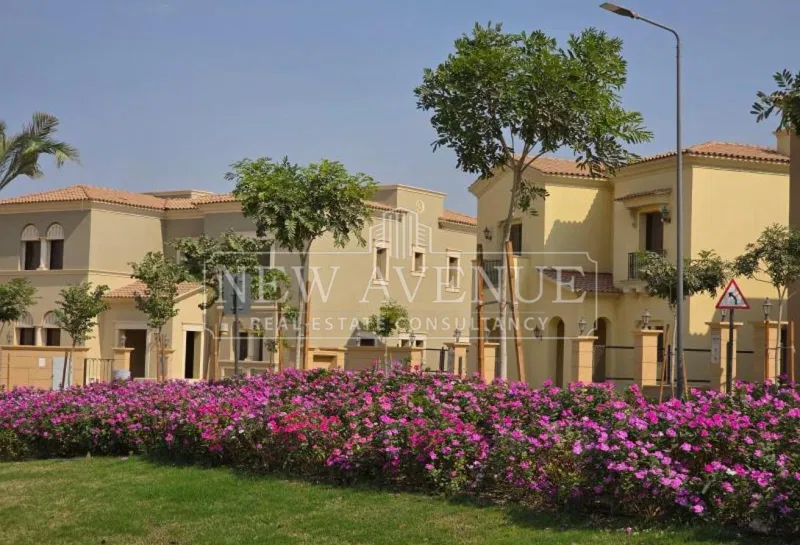 4-bedroom villa 300 m² for sale in City Gate
