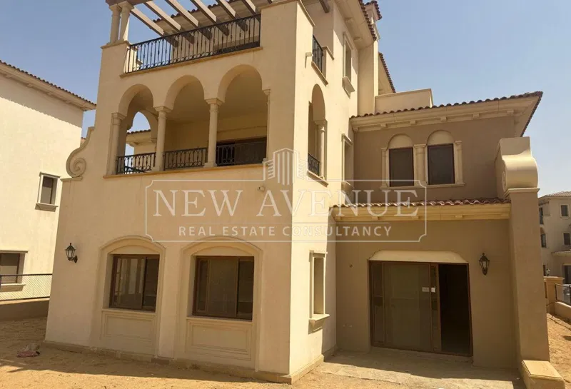 فيلا 4 غرف 334 م² للبيع في سيتي جيت، City Gate