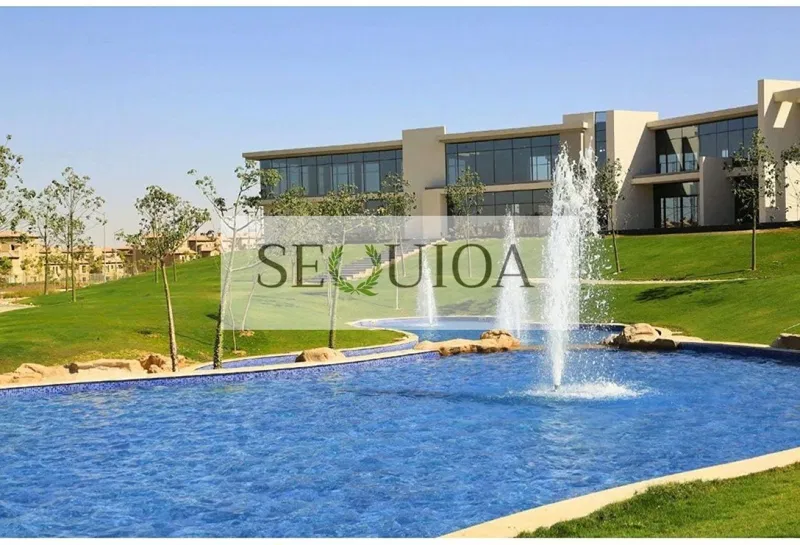 5-bedroom villa 275 m² for sale in La Vista City