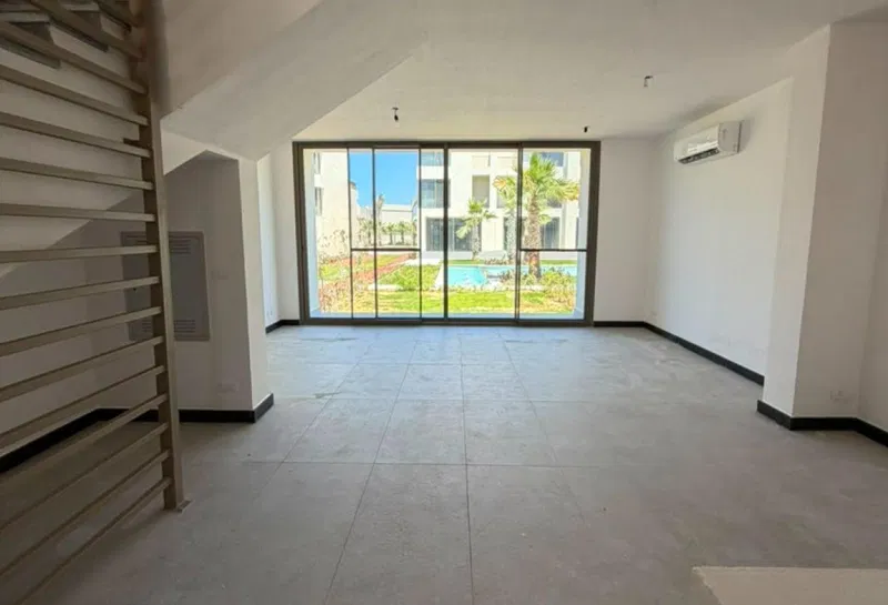 3-bedroom chalet 170 m² for sale in Modon Abu Dhabi