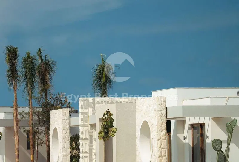 4-bedroom villa 290 m² for sale in Silver Sands