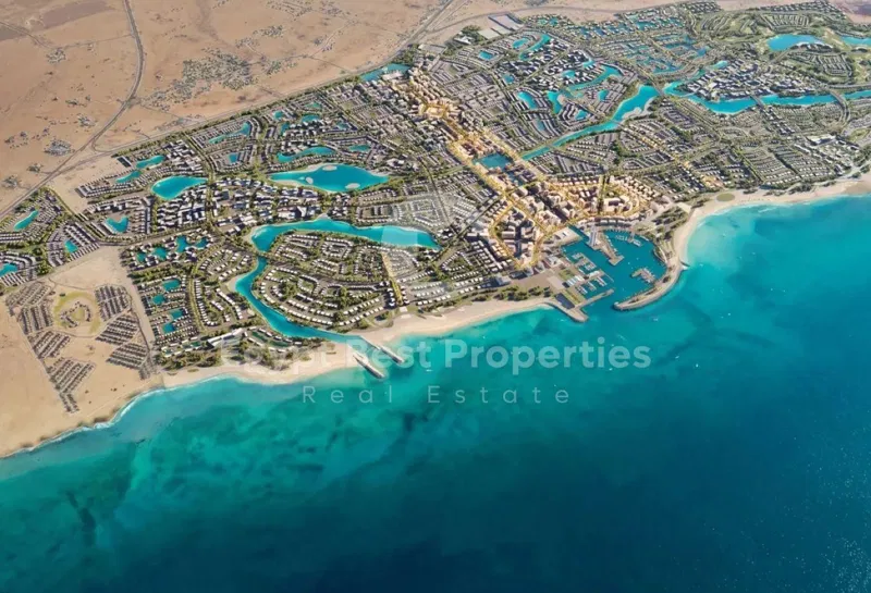 4-bedroom villa 230 m² for sale in Silver Sands