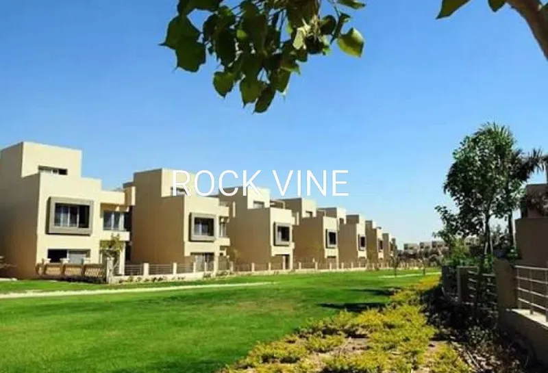 4-bedroom twin house 360 m² for sale in Palm Hills Golf Extension