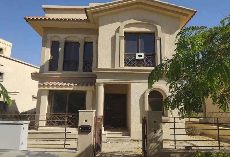 4-bedroom villa 290 m² for sale in Privado