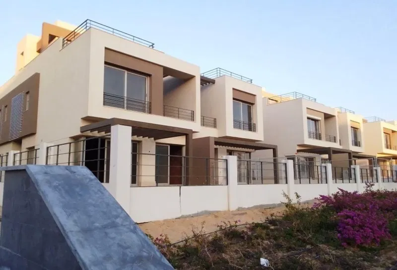 توين هاوس 4 غرف 386 م² للبيع في بالم هيلز القاهرة الجديدة، Palm Hills New Cairo