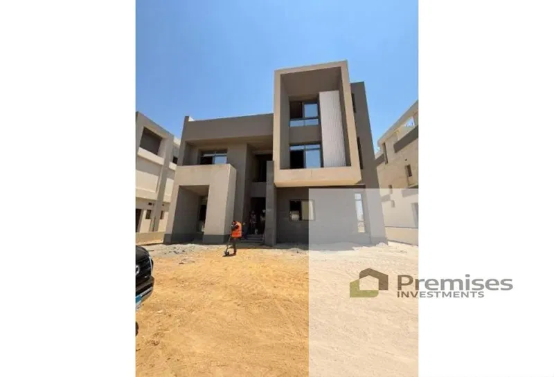 5-bedroom villa 375 m² for sale in Saada Compound