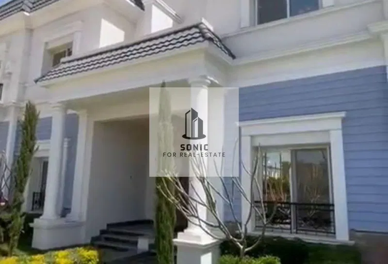 فيلا 4 غرف 250 م² للبيع في Mountain View Grand Valley