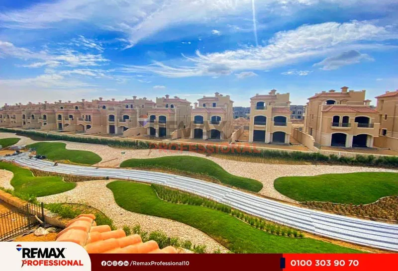 7-bedroom villa 286 m² for sale in La Vista City