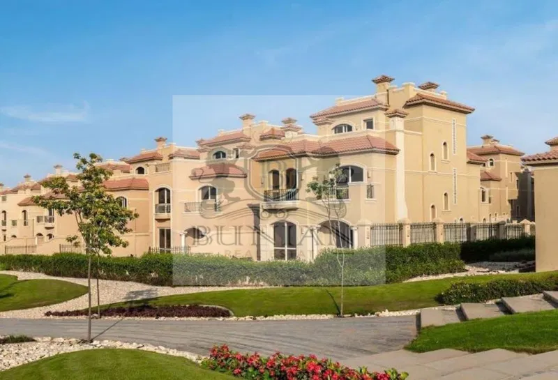 5-bedroom twin house 275 m² for sale in La Vista City