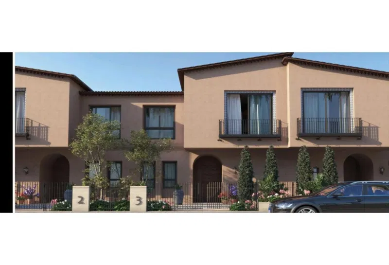 4-bedroom twin house 270 m² for sale in Village West