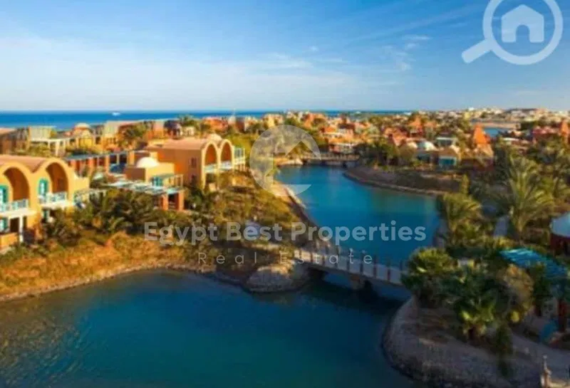 توين هاوس 4 غرف 400 م² للبيع في Ancient Sands Resort