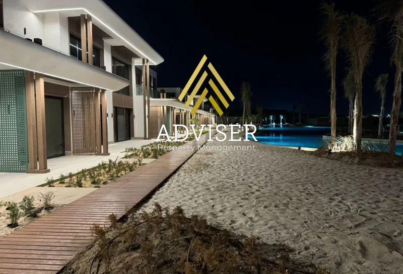 3-bedroom townhouse 230 m² for sale in Zoya