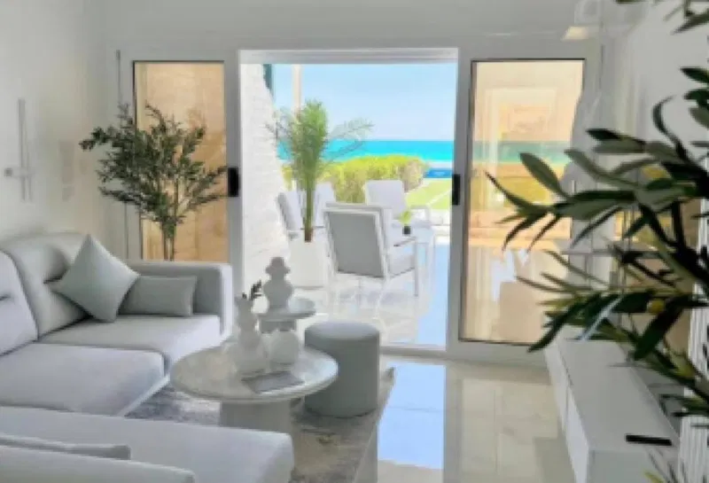 5-bedroom villa 395 m² for sale in Naia Bay