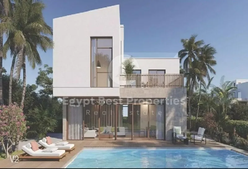 4-bedroom villa 300 m² for sale in Caesar