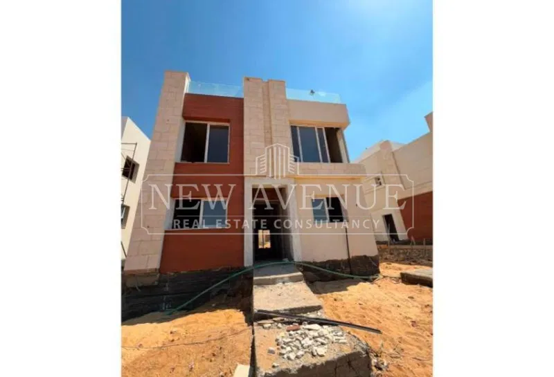 6-bedroom villa 431 m² for sale in Azzar 2