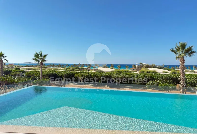 4-bedroom villa 305 m² for sale in Marsa Baghush