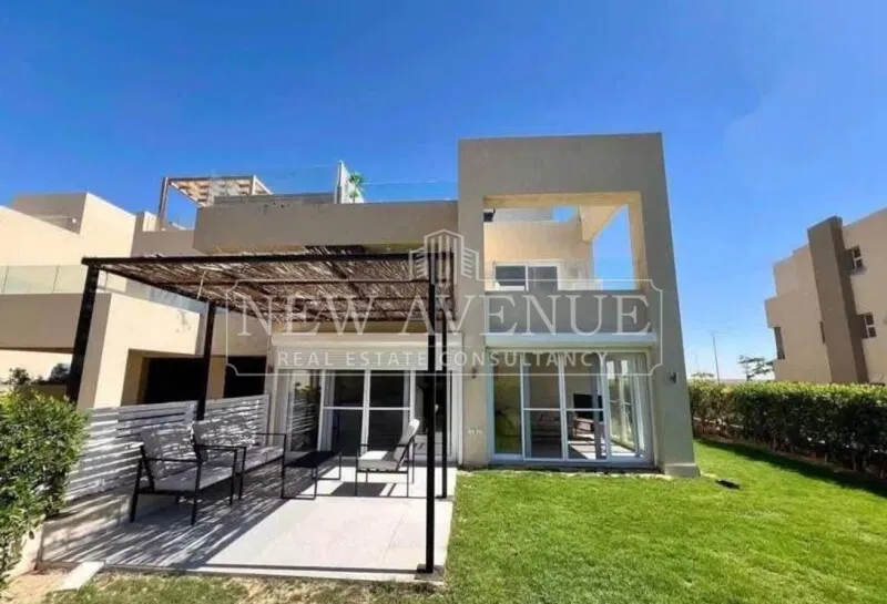 4-bedroom townhouse 325 m² for sale in Marsa Baghush