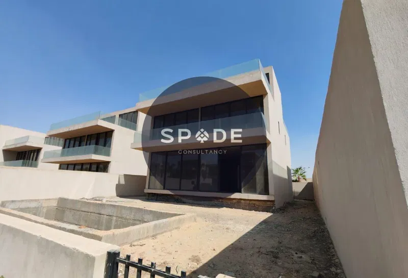 فيلا 7 غرف 625 م² للبيع في The Lakeview Boutique Villas