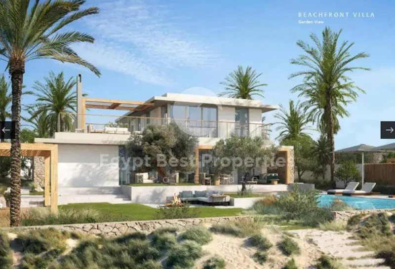 4-bedroom villa 500 m² for sale in Almaza Bay