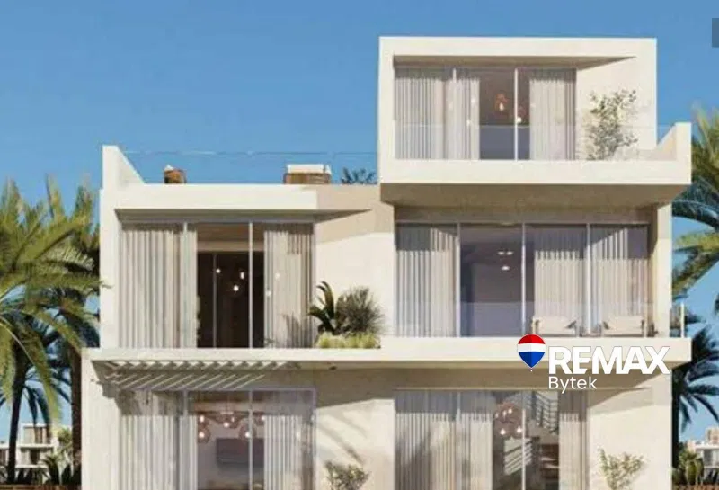 5-bedroom villa 350 m² for sale in Mar Bay