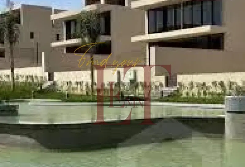 6-bedroom villa 500 m² for sale in Lake View