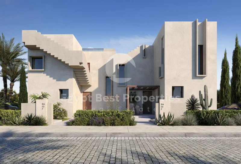 4-bedroom twin house 270 m² for sale in Caesar