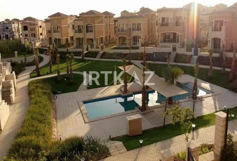 4-bedroom villa 294 m² for sale in Stone Park